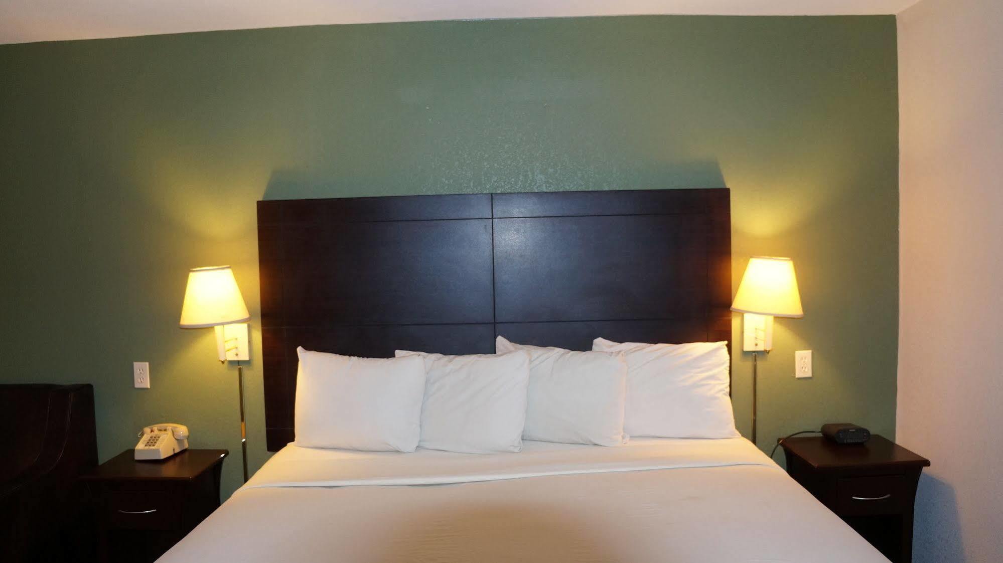Regency Inn Pittsburg Eksteriør billede
